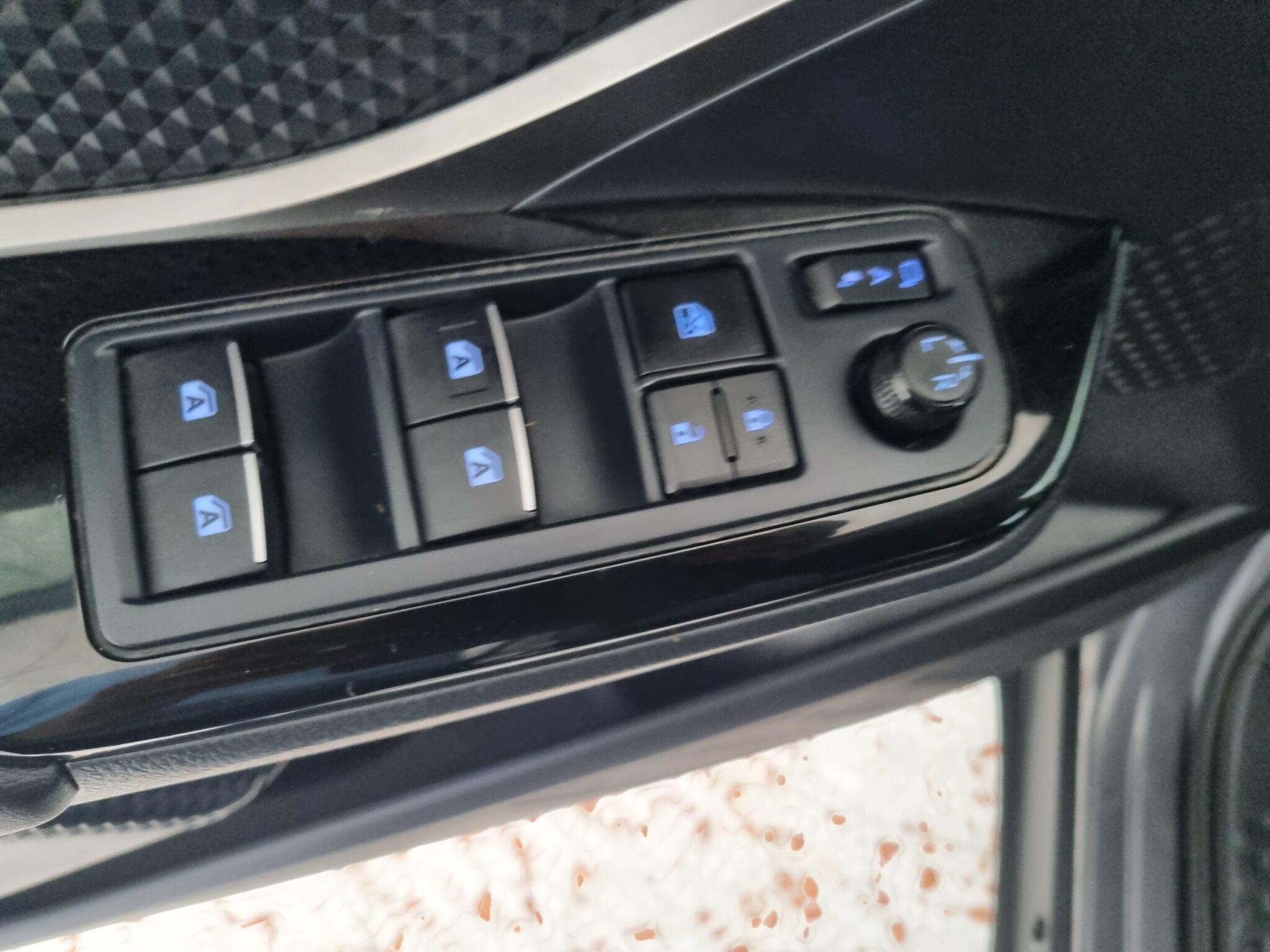 TOYOTA C-HR 1.8 125H Advance