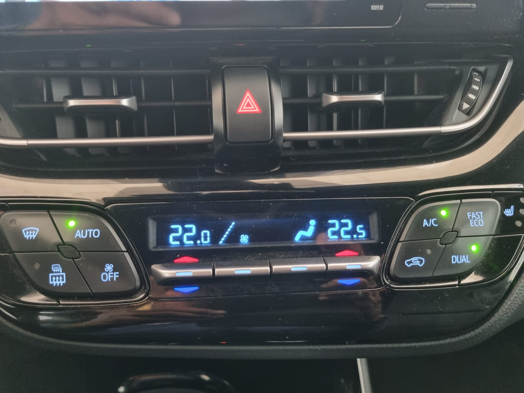 TOYOTA C-HR 1.8 125H Advance