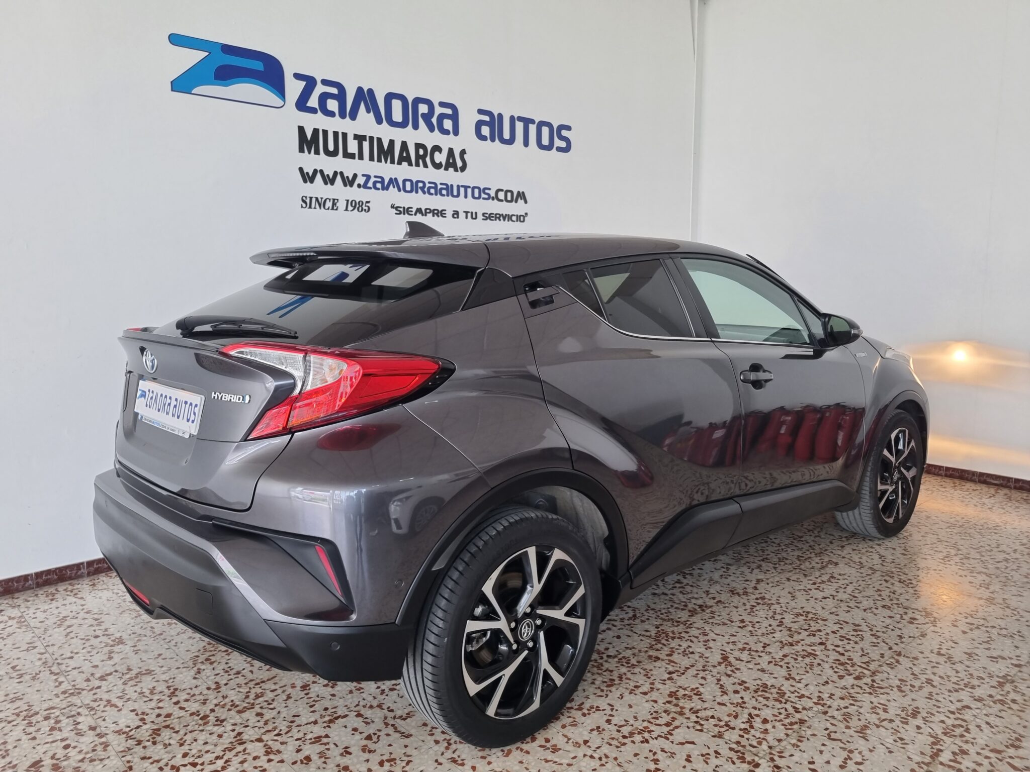TOYOTA C-HR 1.8 125H Advance