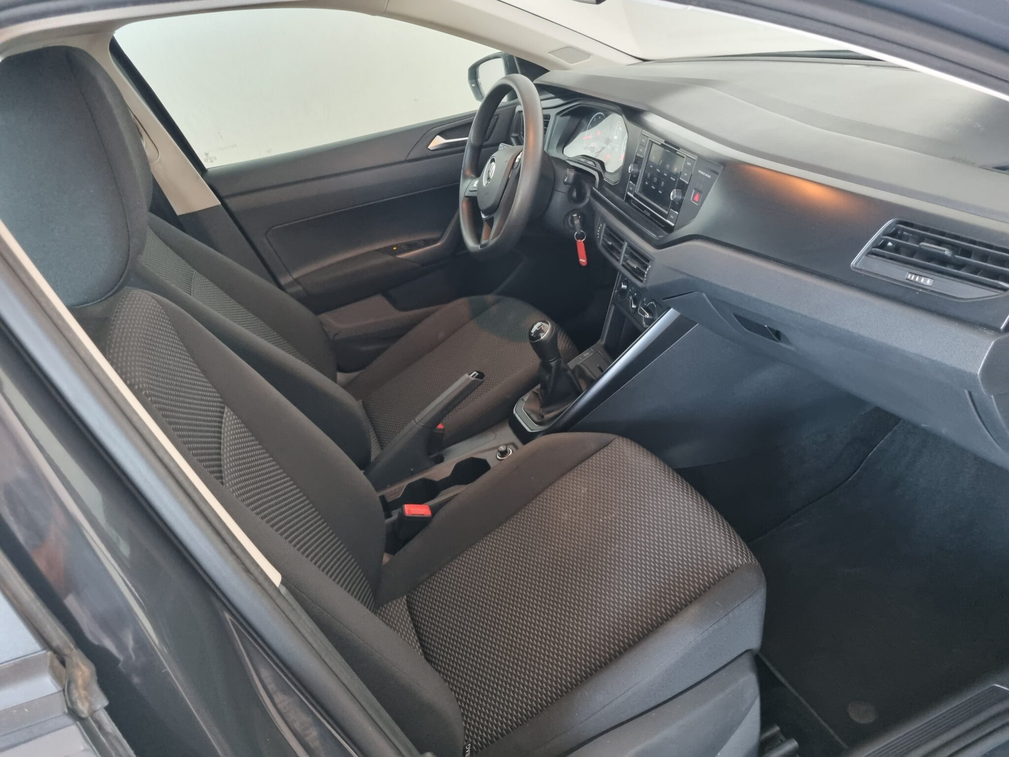 VOLKSWAGEN Polo Edition 1.0 59kW 80CV