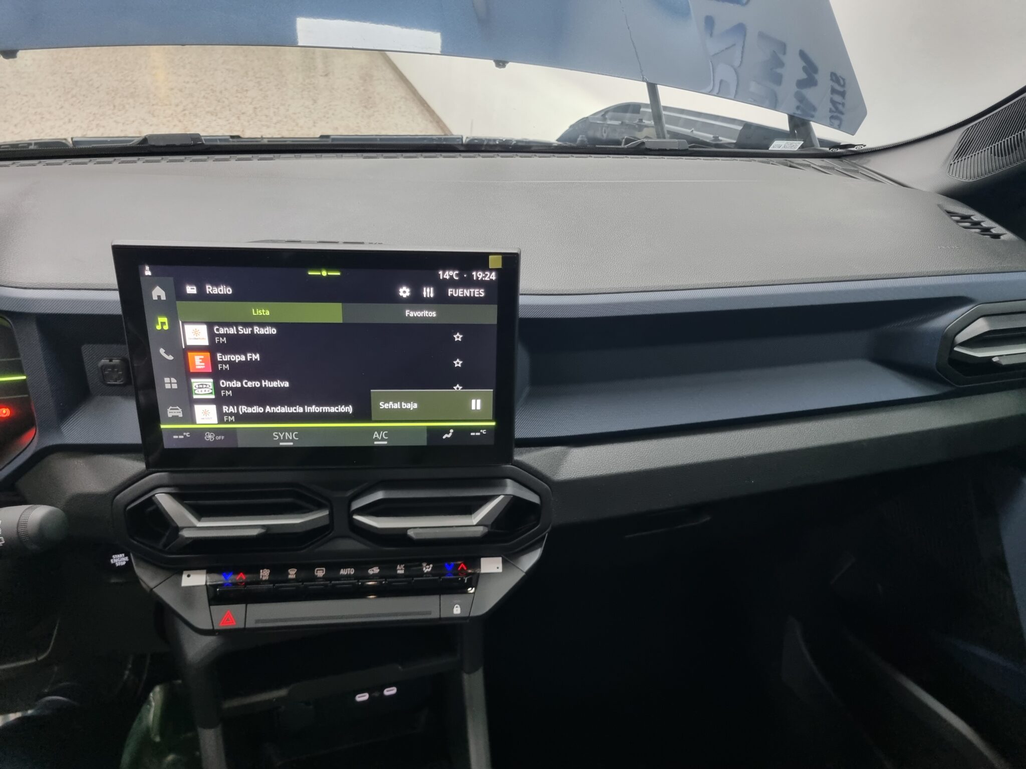 DACIA Bigster Expression hybrid 155