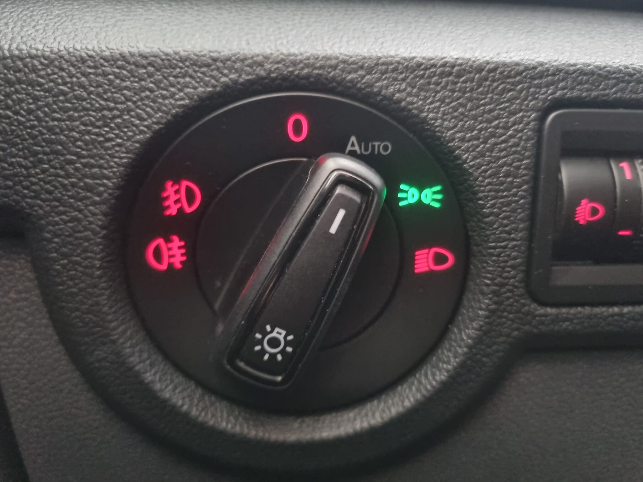 VOLKSWAGEN T-Cross Advance 1.0 TSI 85kW 115CV