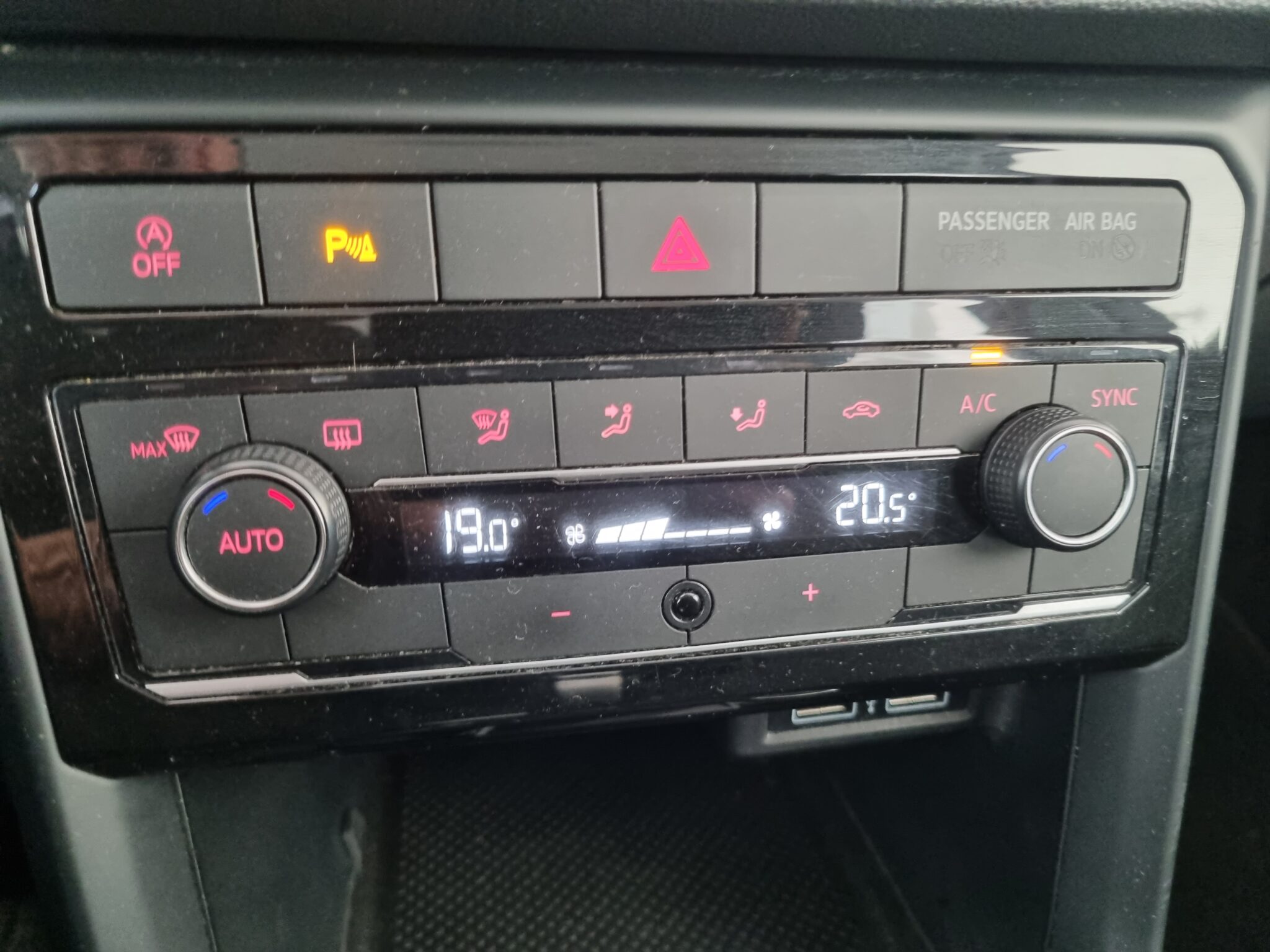 VOLKSWAGEN T-Cross Advance 1.0 TSI 85kW 115CV