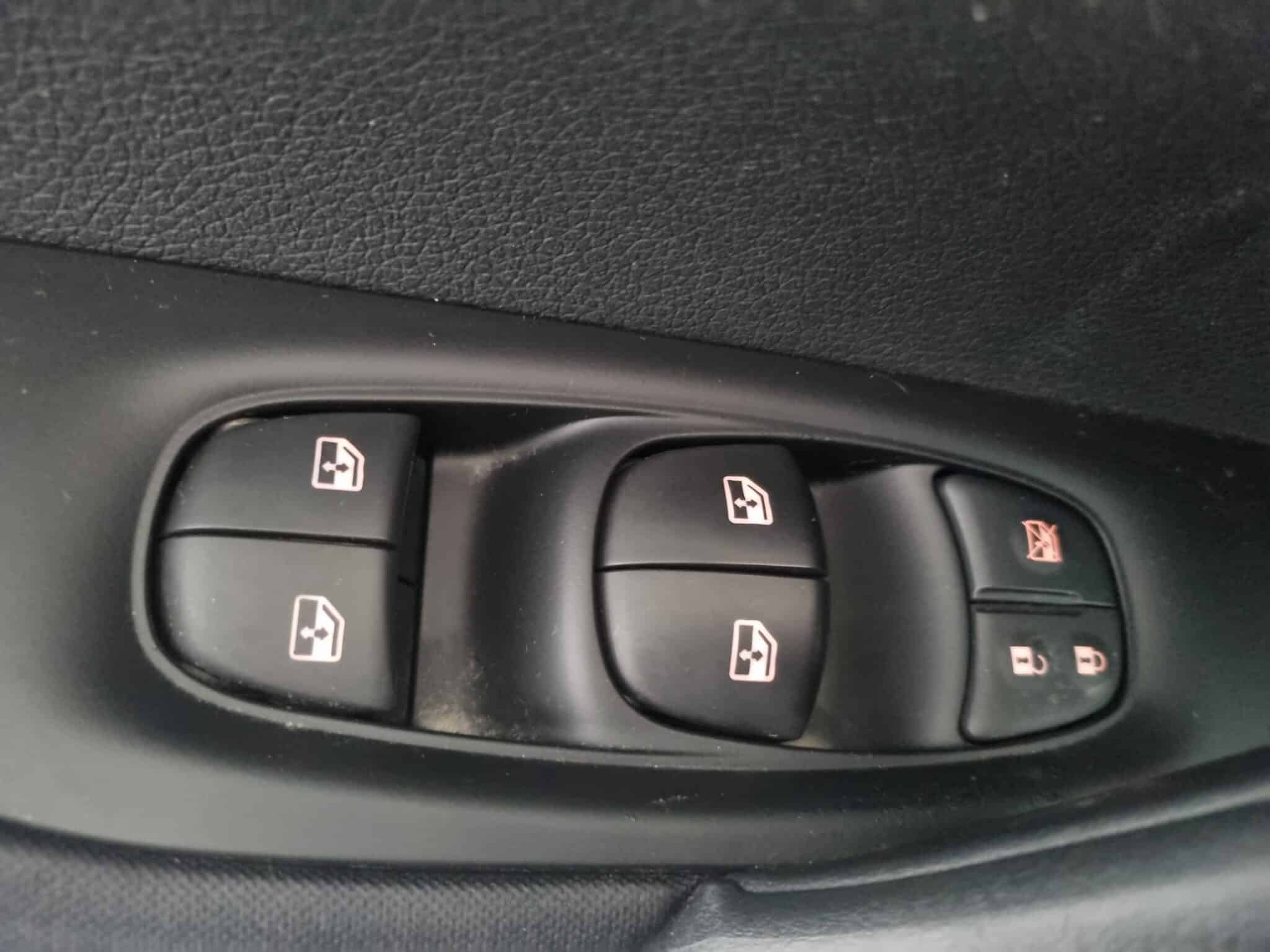 NISSAN QASHQAI DIGT 103 kW 140 CV E6D ACENTA