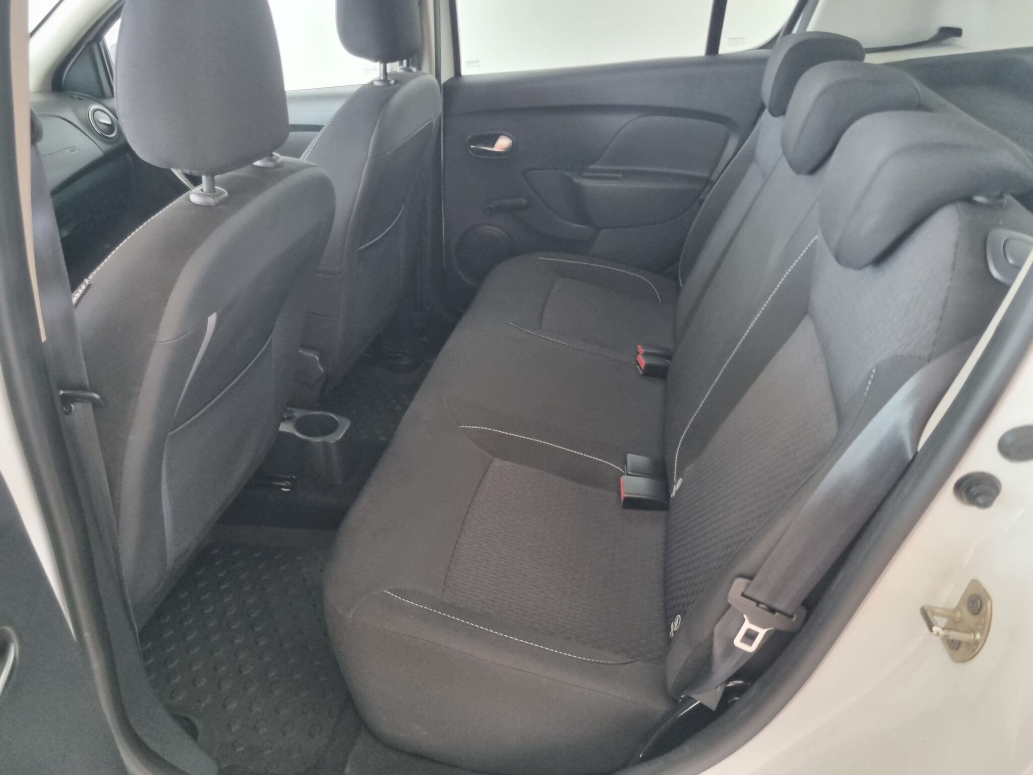 DACIA SANDERO ESSENTIAL 0.9 90CV