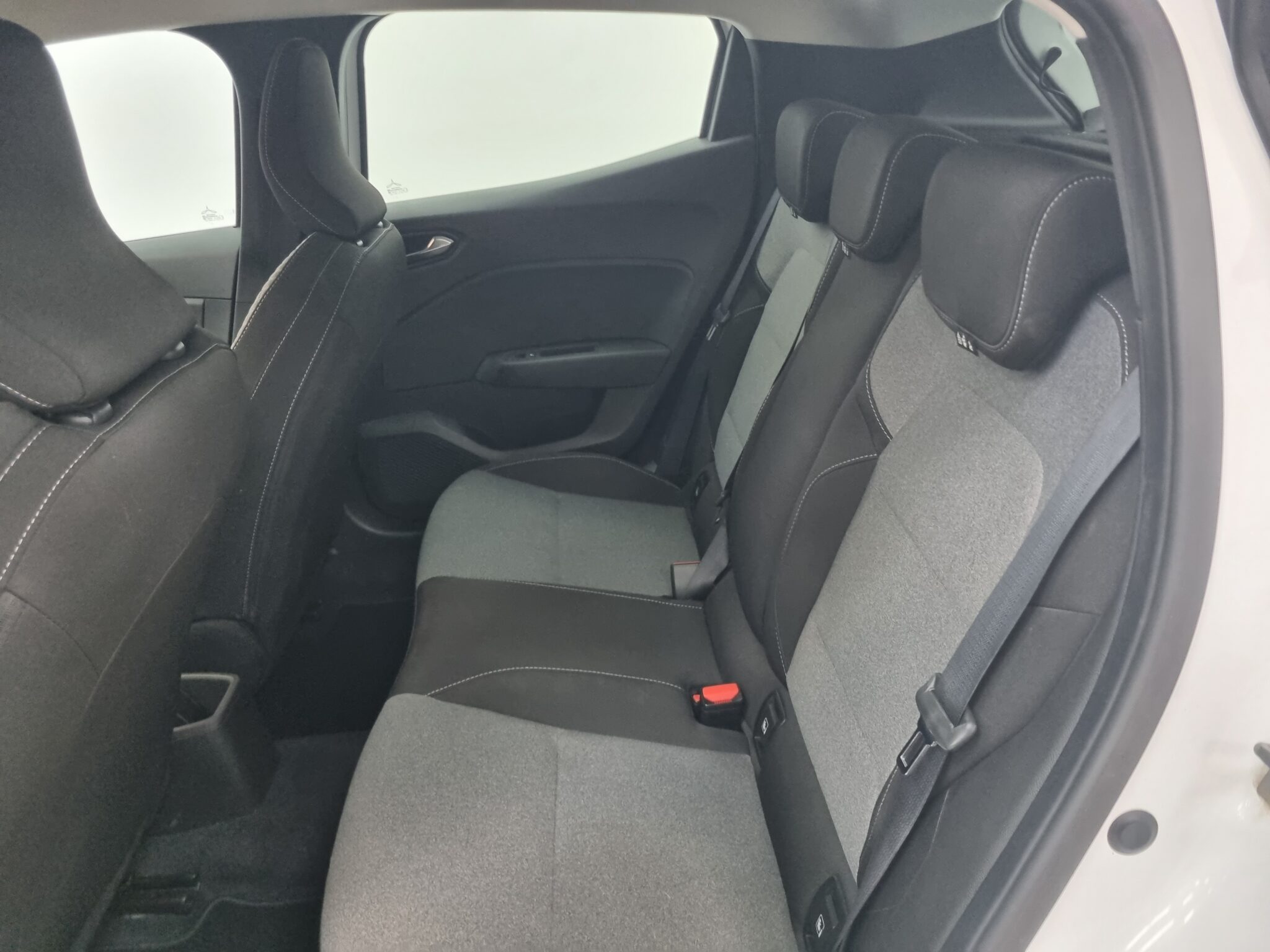 RENAULT Clio Evolution dCi 100 74kw