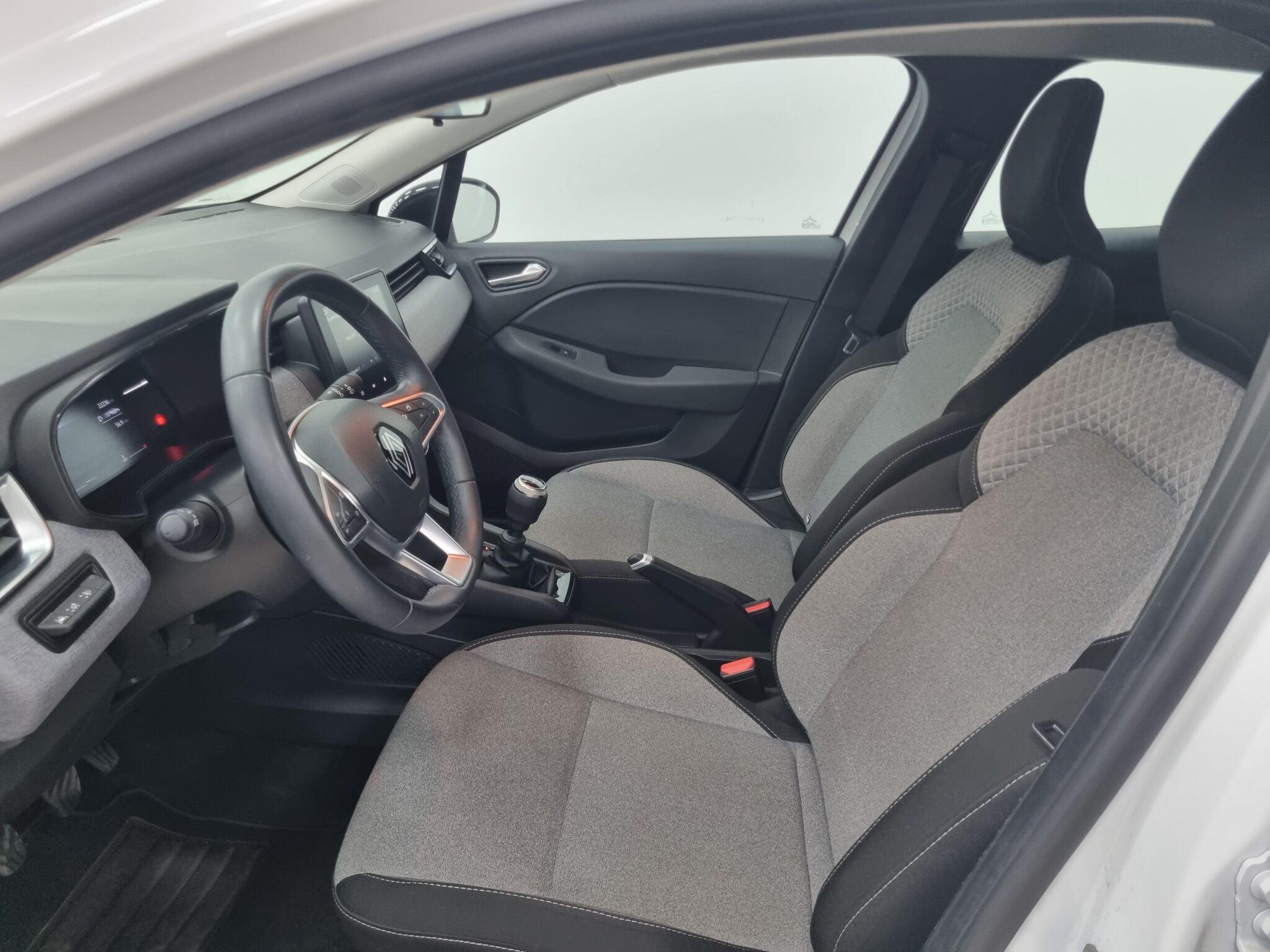 RENAULT Clio Evolution dCi 100 74kw